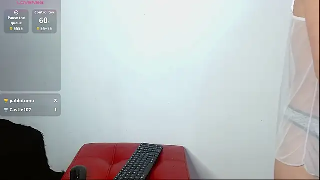 Princess_Mia1126 webcam