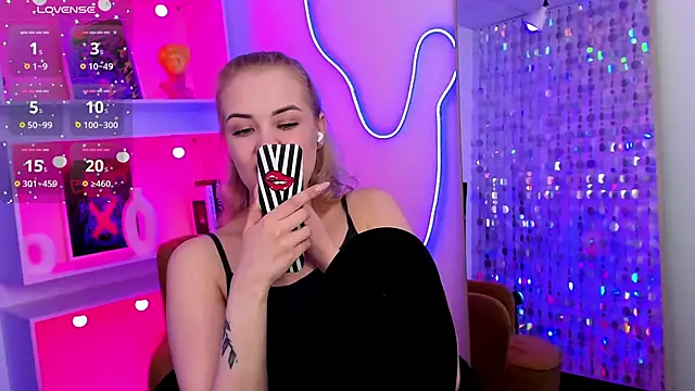 StephanieSweety webcam