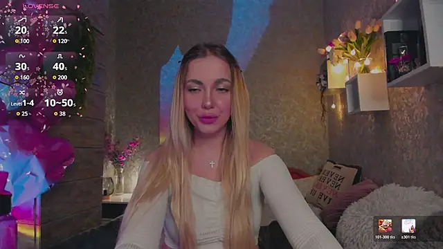 Mika_Rayy webcam