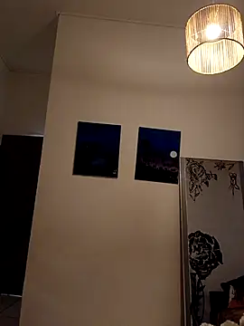 lolaa92i (F young) - Streptease😝🍑