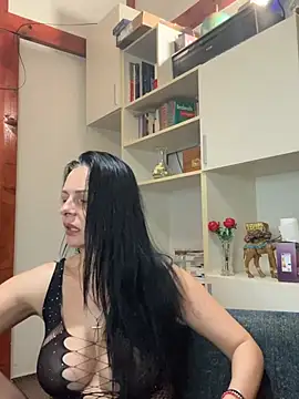 MiriamDelyn webcam