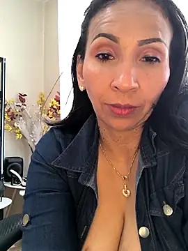 Mrsvictoriaaa webcam