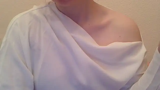 mery_lou20252 webcam