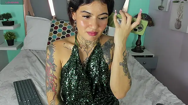 Katt_Diamond_ webcam