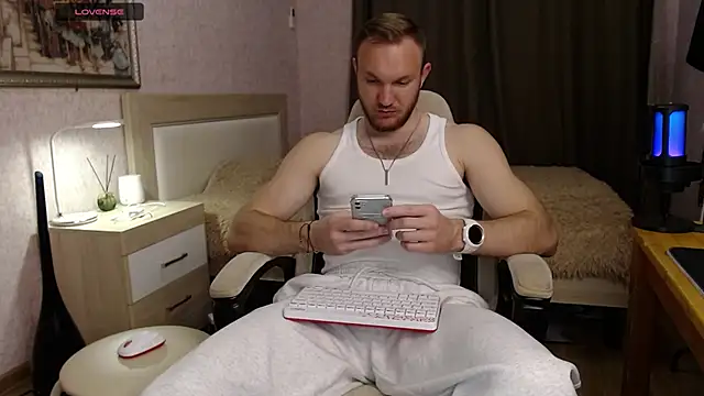 toress1 - Toress1's free webcam - UK Sex Cams