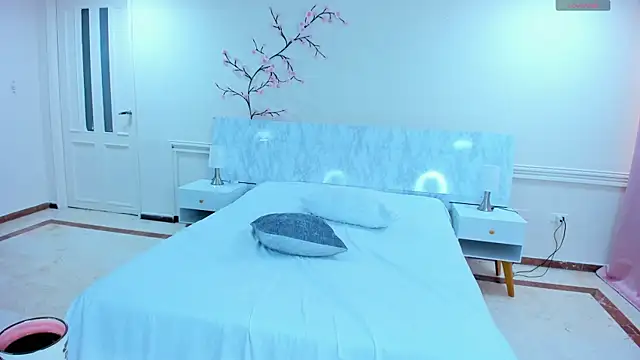 Lucifer_shadow webcam