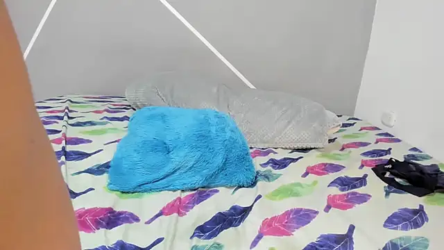 my7delicious7skinny7 webcam