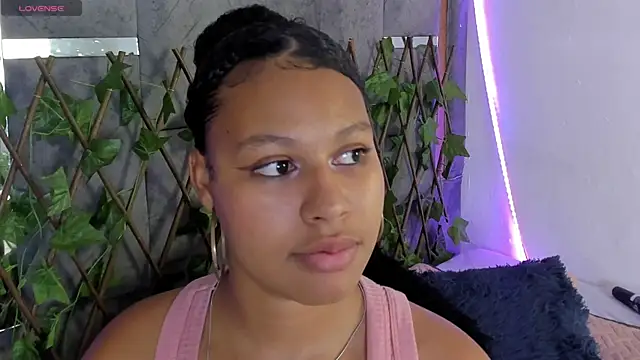 tatianasquirthot webcam