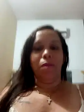 alexandra-queen webcam