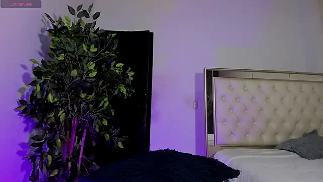 miss_vanessataylor webcam