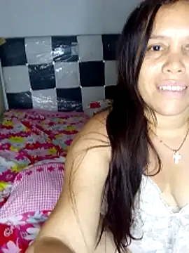 alexandra-queen webcam