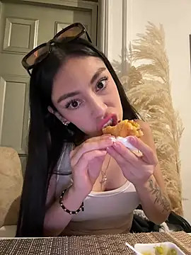 Webcam Model (Bonny_Eva)  is live.Free join now!