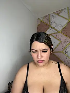 amira_malia (F young) - RIDING DILDO💖CUM,SQUIRT💖