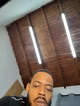 oliver_bigblack_cock (M young) - cum show in the shower wet