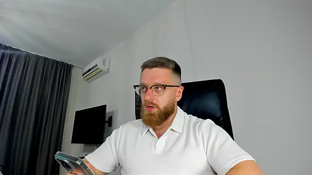 Findom_guy webcam