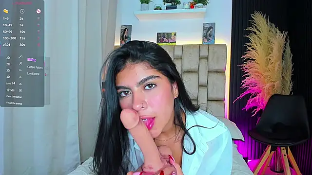 little_sophie18 webcam