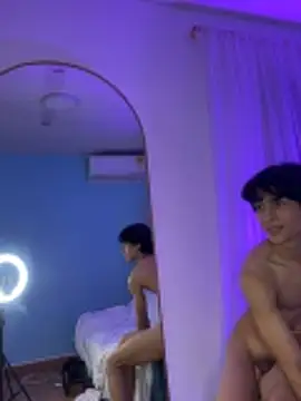 Cheys_Mast's live cam