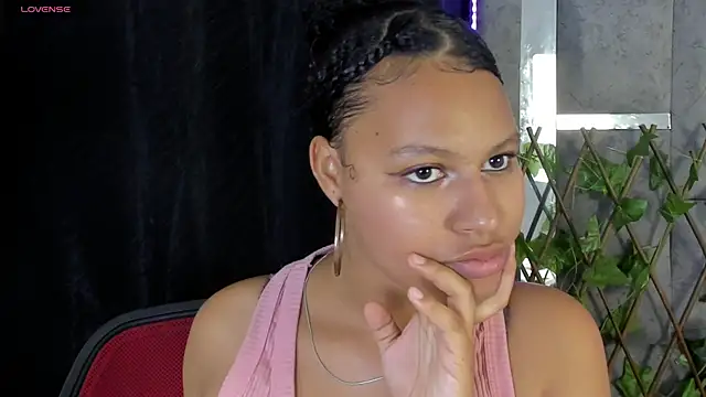 tatianasquirthot - Tatianasquirthot's free webcam - UK Sex Cams