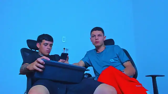 thomas-wil (G young) - suck dick and balls