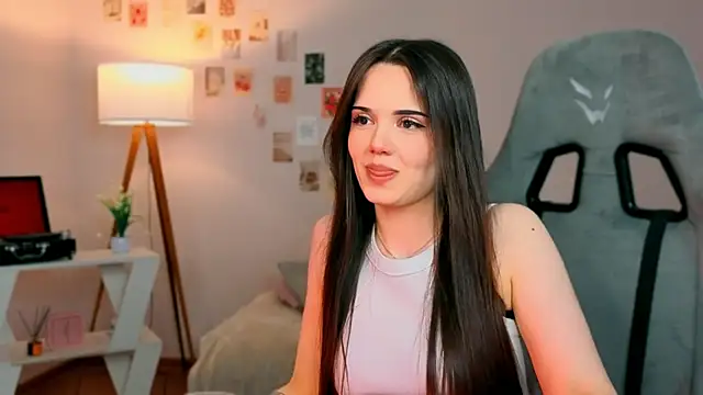 serenenov - Serenenov's free webcam - UK Sex Cams