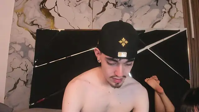 Couple_In_Heat webcam