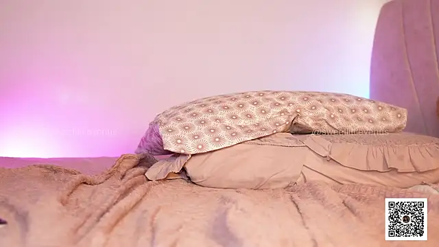 sweetlittlevenus webcam