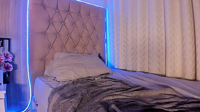 maddyluxe - Maddyluxe's free webcam - UK Sex Cams