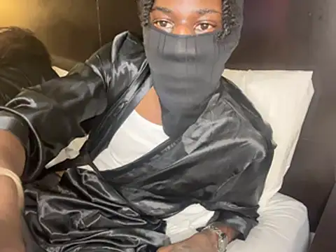 skiiislayedher - Skiiislayedher's free webcam - UK Sex Cams