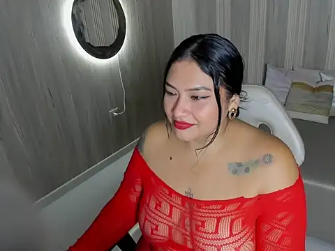 Roma_Curvy webcam
