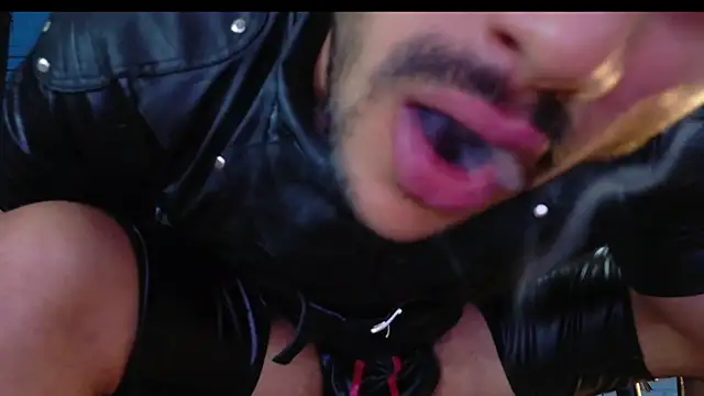 theian26 - TheIan26's free webcam - UK Sex Cams