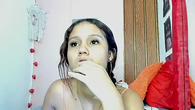 MarianaManzur webcam