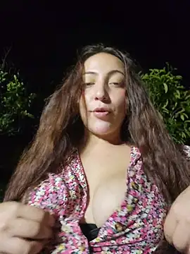 VickyHoult live sex cam