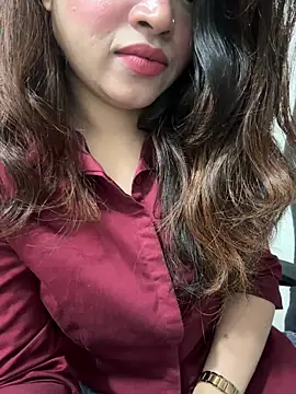 riya_sharma11 webcam