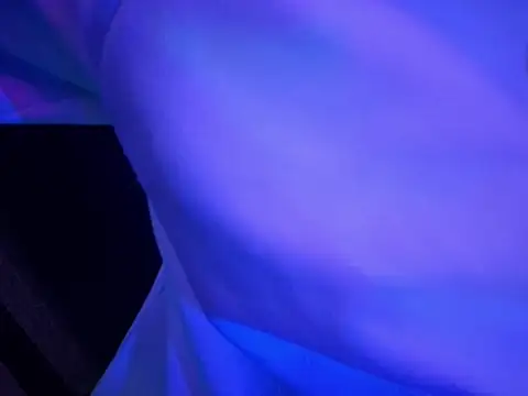 chronic_vibez webcam