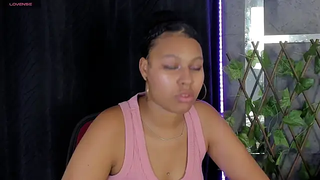 tatianasquirthot webcam