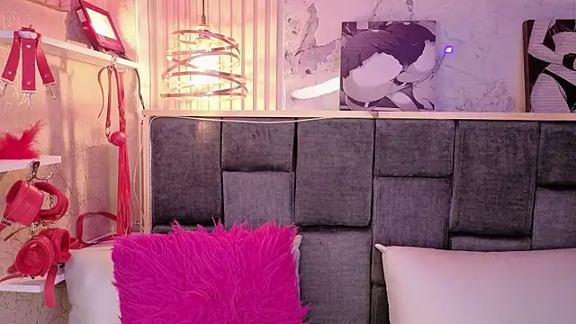 im-lola - Im-Lola's free webcam - UK Sex Cams