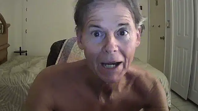 nakeedcowboi65 webcam