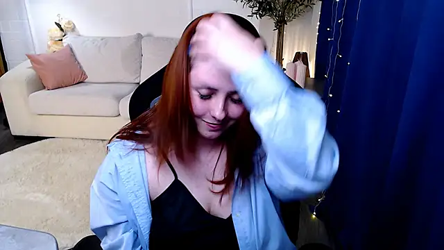 Hennessy_bunny webcam