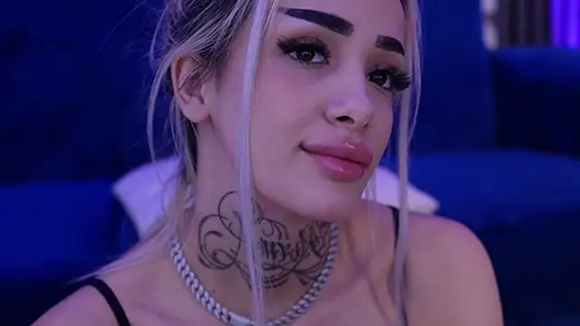 blondie_muller webcam