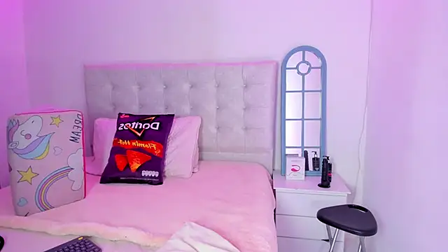 Vanessa_cruz_18 webcam