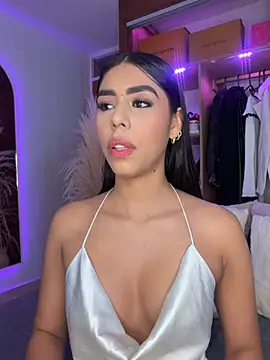 Rossie_Blooms webcam