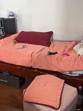 mariamgray1 - MariamGray1's free webcam - UK Sex Cams