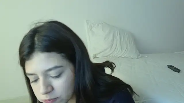 eva_sin18 live sex cam