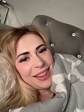 SelinaGalinsky6 webcam