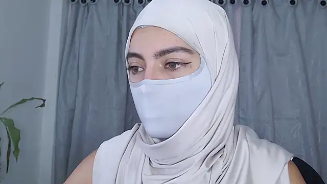 jade_nassar (F young) - doggy style squirt