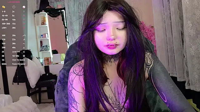 lein_bone (F teen) - I'll fuck myself by dildo until cum