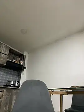 fox_latina (F milf) - TWERK ON YOUR COCK🤫💦