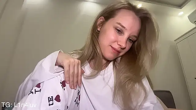 aiicaparkerc - AIicaparkerc's free webcam - UK Sex Cams