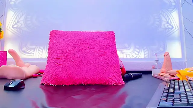 Alessia_Clarky webcam