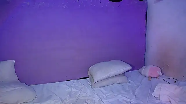 Amara_Diamond_1 webcam